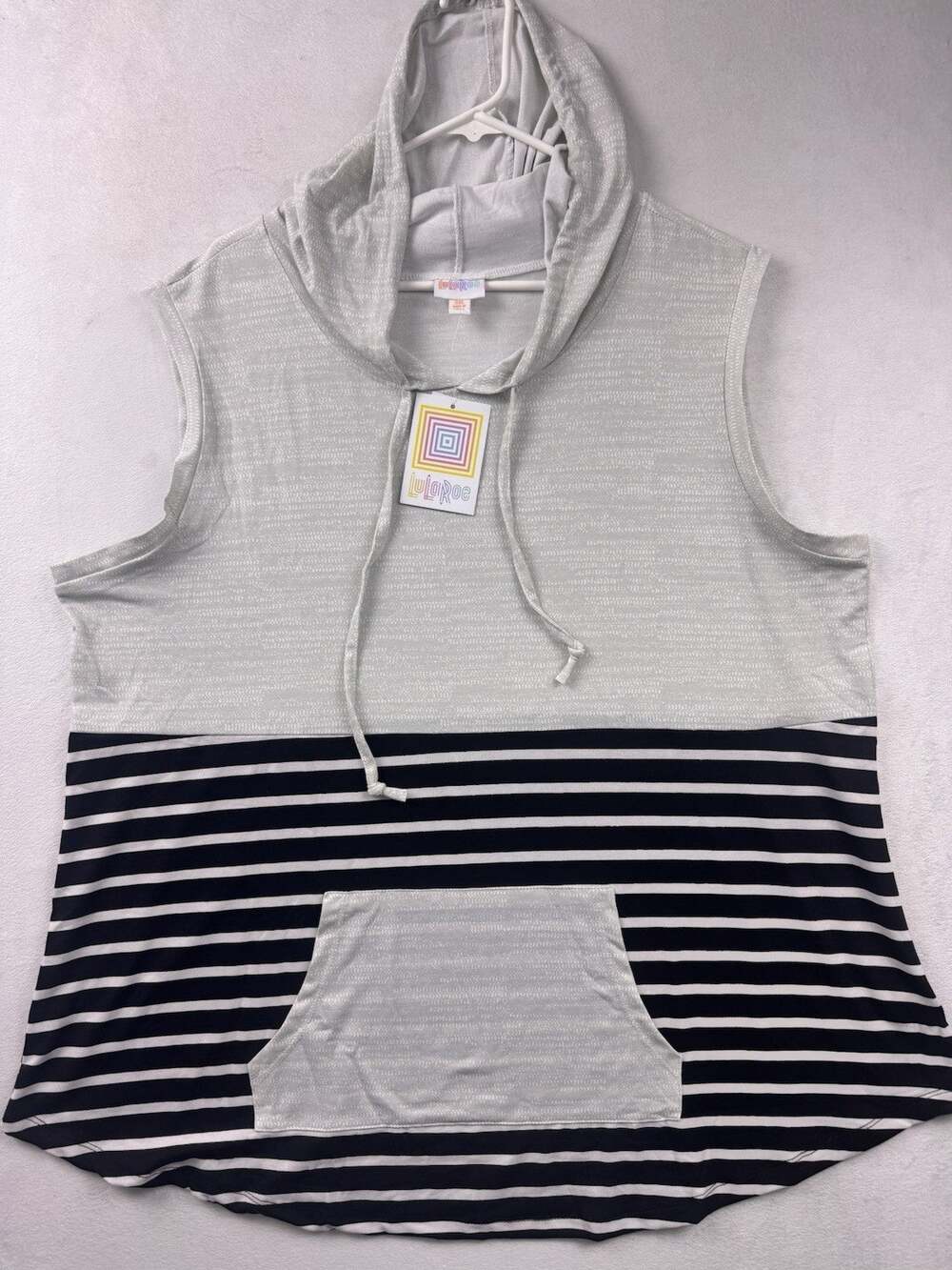 NWT LuLaRoe Brittany Hooded Tank Top 3XL Gray Black Stripe Sleeveless Hoodie